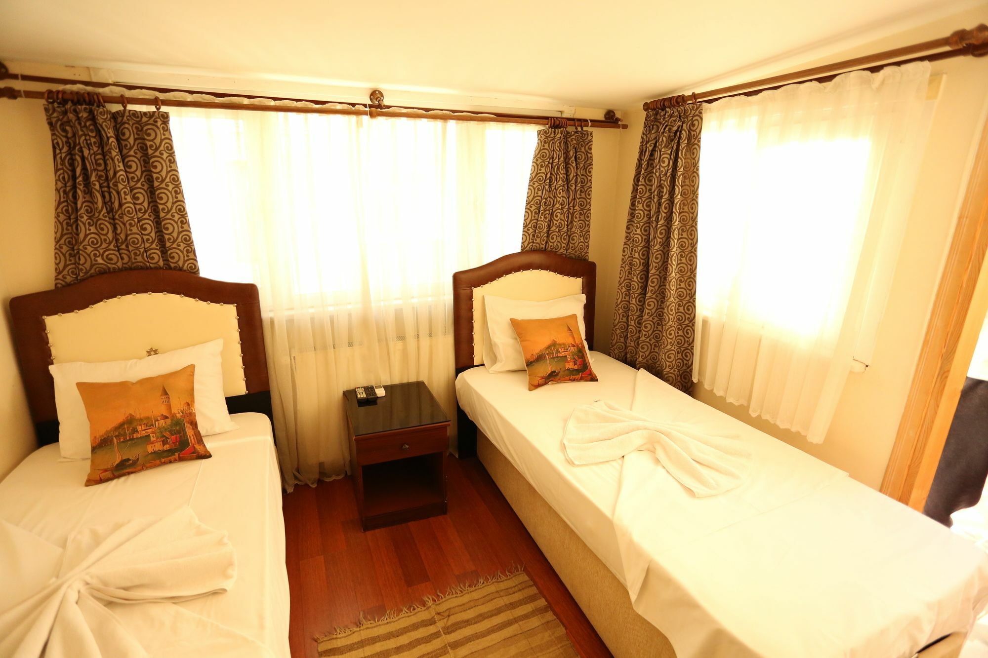 Dos Hermanos Hotel Istanbul Eksteriør billede